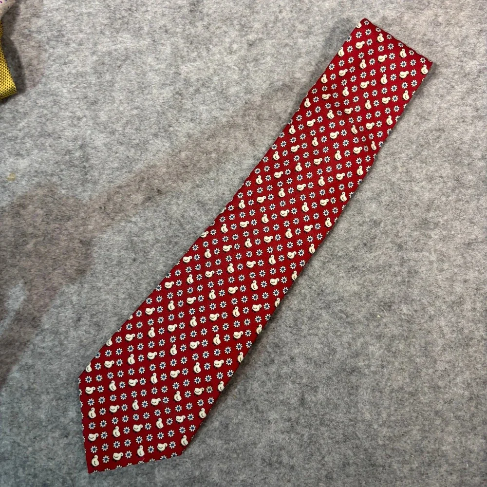 Brioni silk necktie